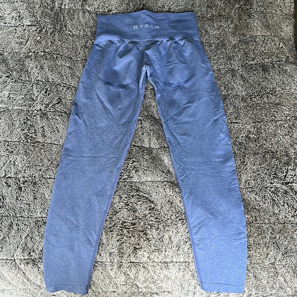 NVGTN size M Royale Contour Seamless Leggings